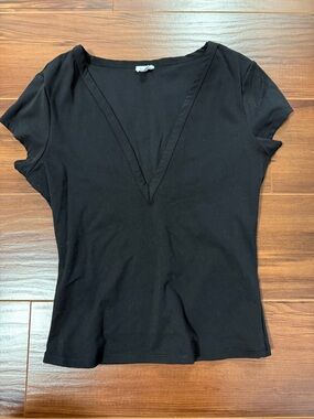 Garage Black Deep V-Neck Short Sleeve Tee